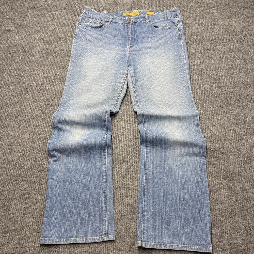 Seven7 Flare Jeans Womens 14 Blue Light Wash Mid Rise Stretch Denim Embroidered